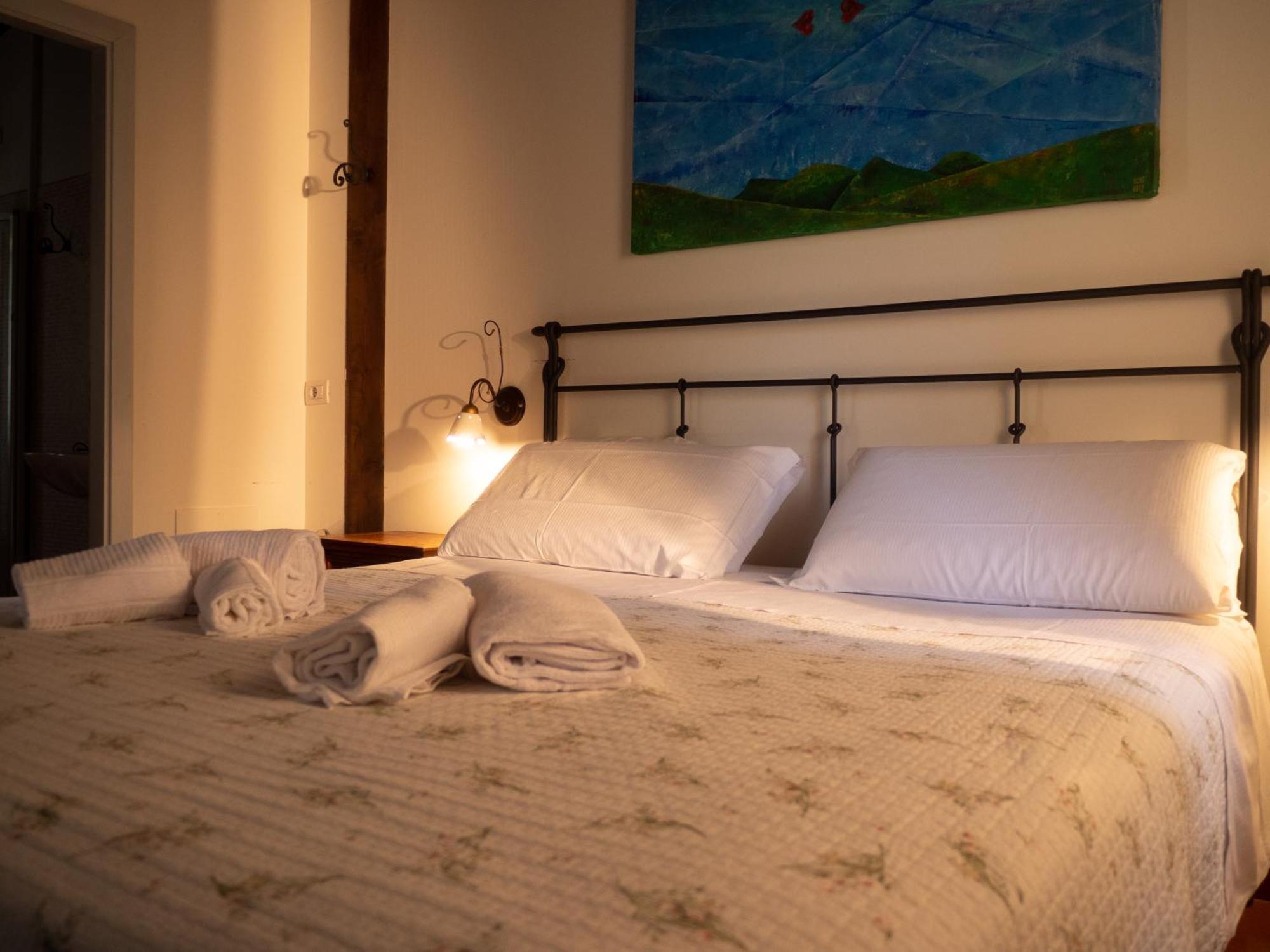 Lacelletta Country House ウルビーノ エクステリア 写真